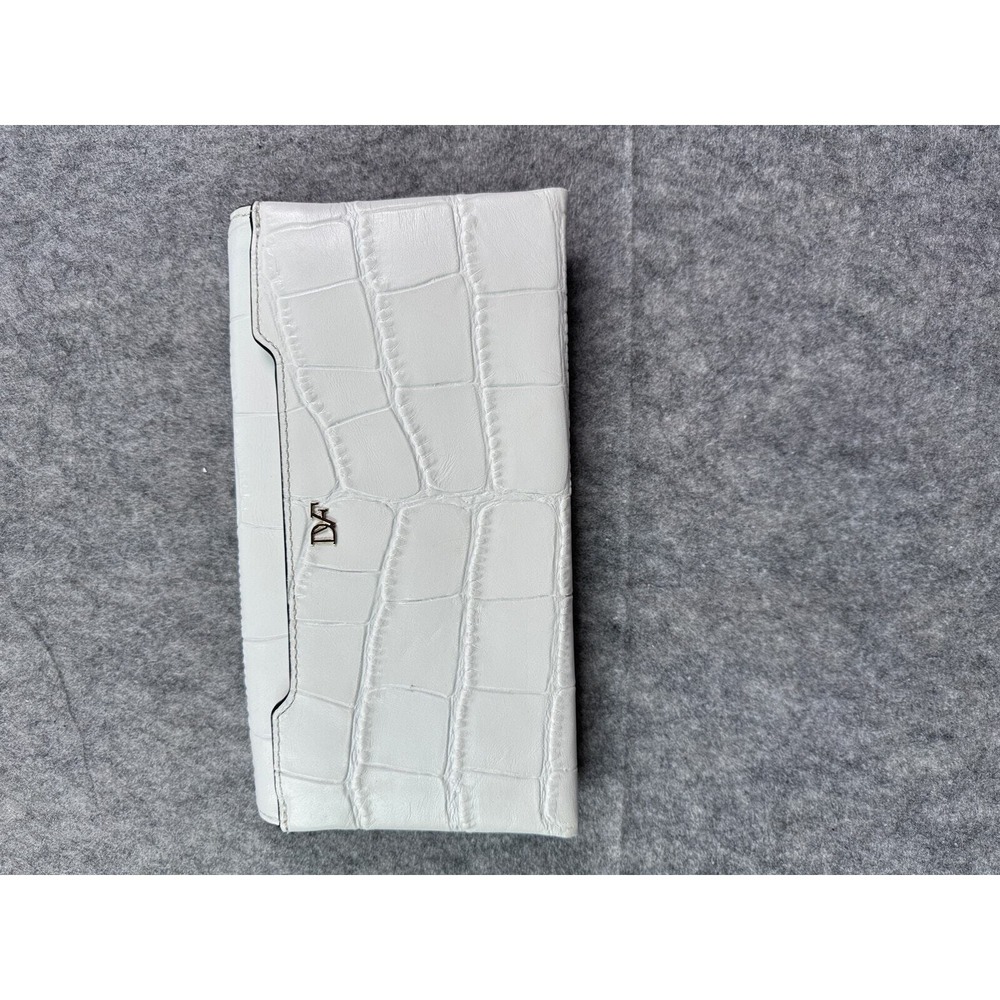 Diane von Furstenberg DVF White Croc Embossed Leather Bar Clutch Bag - Picture 6 of 8